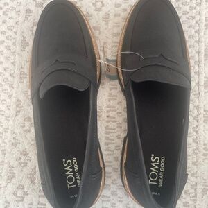 TOMs penny loafer Cara Shoes